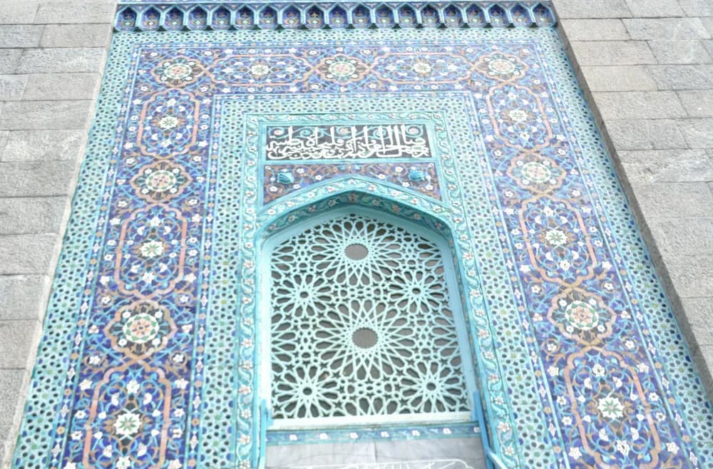 Sfeerbeeld bij beëdigde oezbeeks (oezbekistan, tadzjikistan) vertalingen
